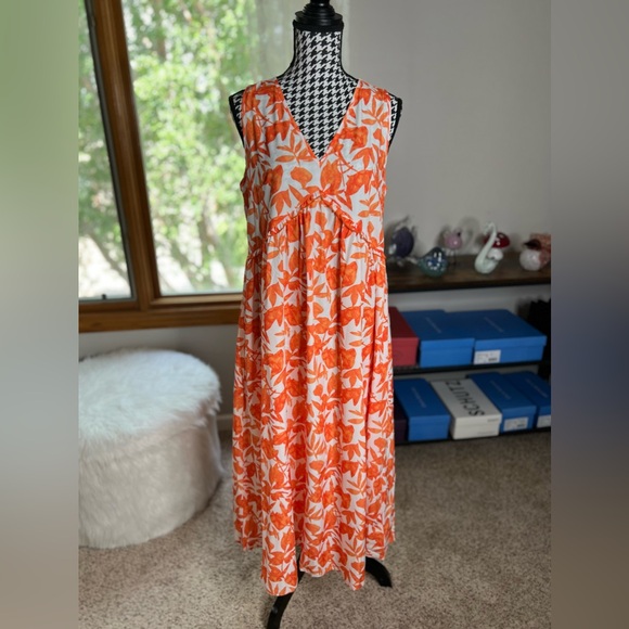 Cupshe midi dress 🧡🤍 - Picture 5 of 6